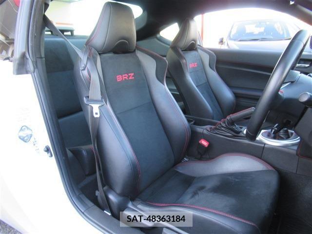 Subaru BRZ 2020-04 211341-10