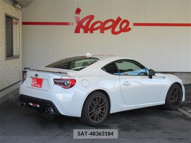 Subaru BRZ 2020-04 211341-3