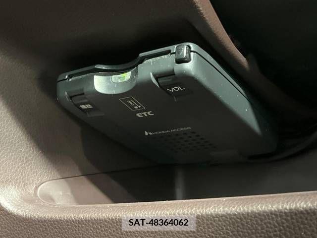 Honda N-WGN 2014-10 298181-7