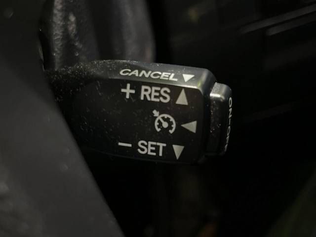 Toyota VELLFIRE 2015-06 22165-6