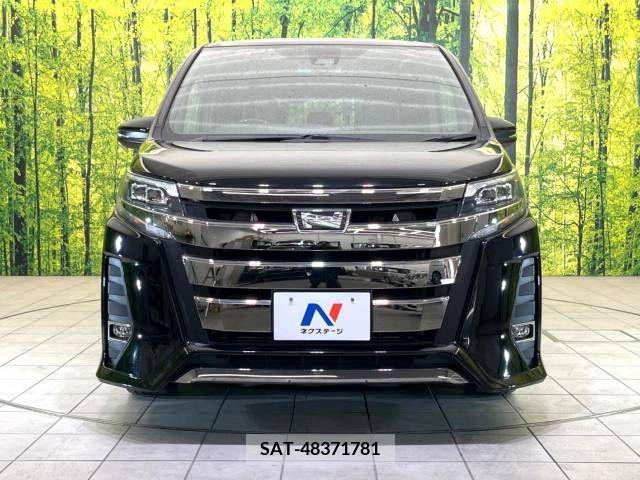 Toyota NOAH 2018-11 205409-15