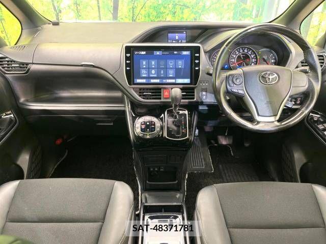 Toyota NOAH 2018-11 205409-1