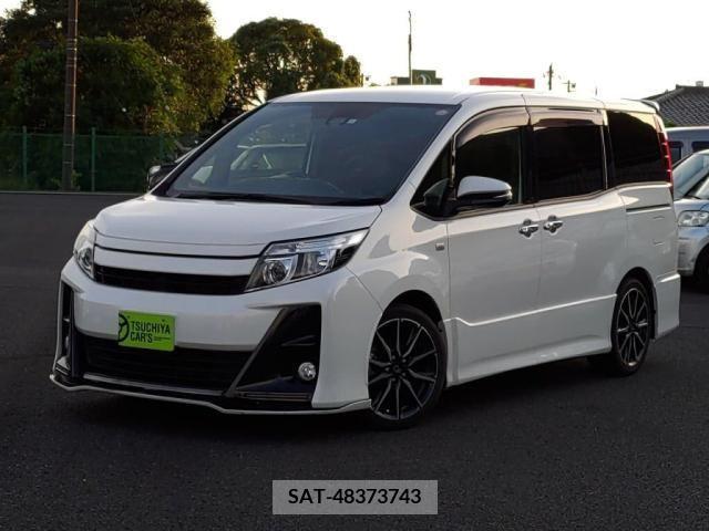Toyota NOAH 2016-12 256056-0