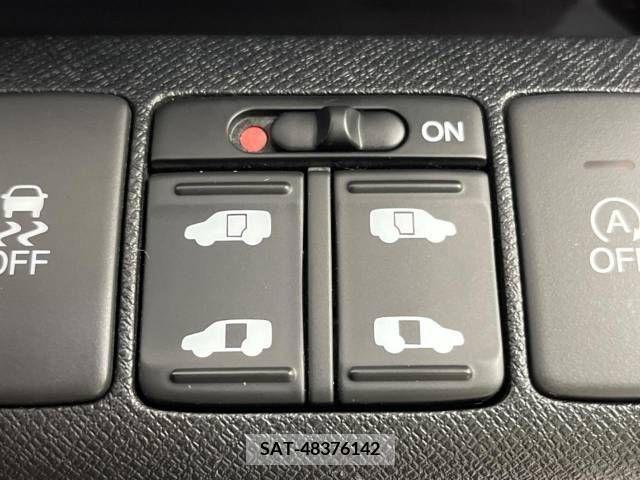 Honda STEP WGN 2013-08 368830-5