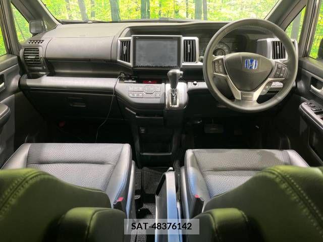 Honda STEP WGN 2013-08 368830-1