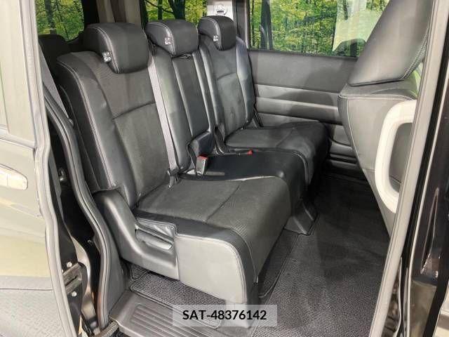 Honda STEP WGN 2013-08 368830-9