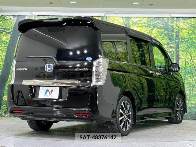 Honda STEP WGN 2013-08 368830-17