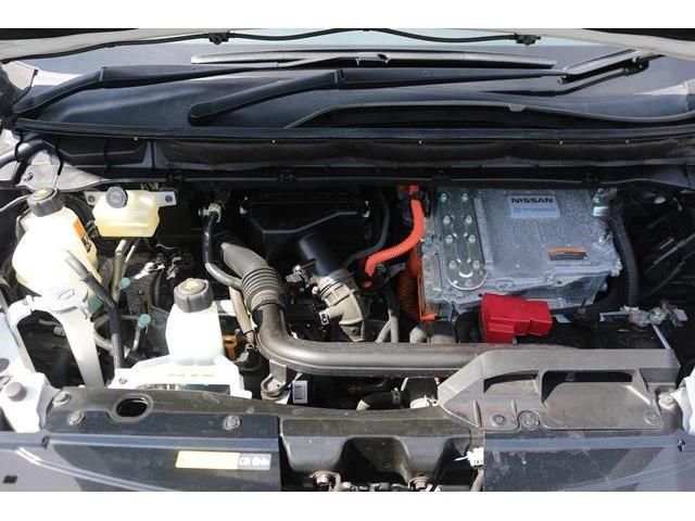 Nissan SERENA 2018-03 11705-17