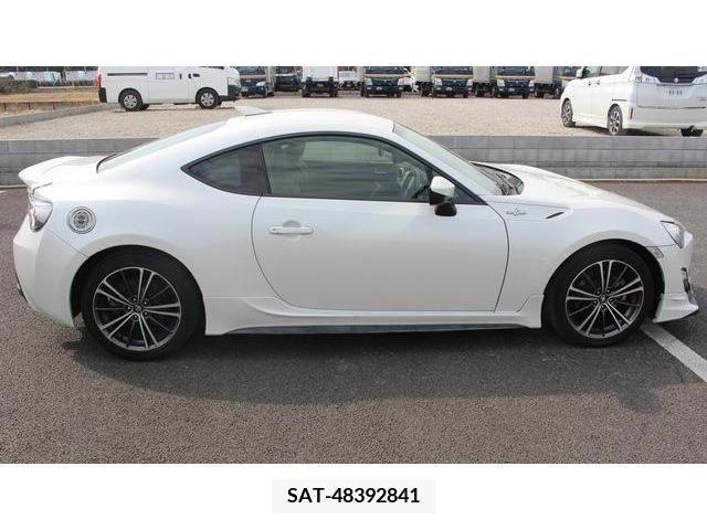 Toyota 86 2013-09 221569-7