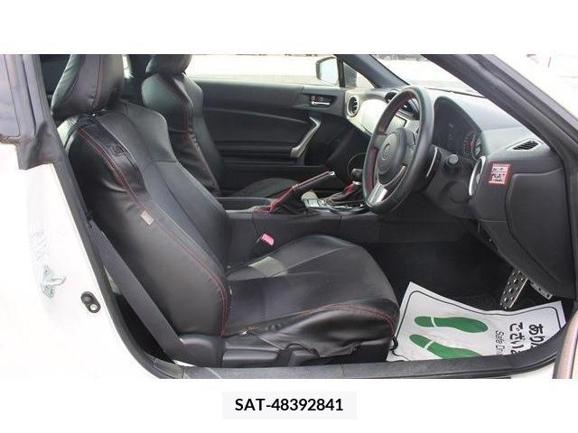 Toyota 86 2013-09 221569-11