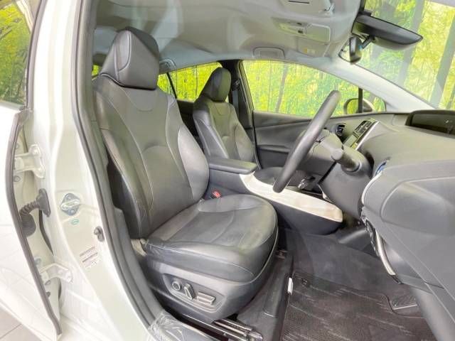 Toyota PRIUS 2016-10 19451-8