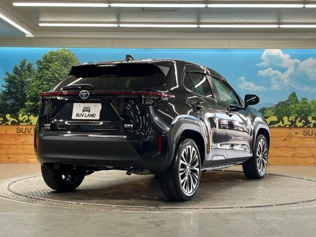 Toyota YARIS CROSS 2021-12 29082-17