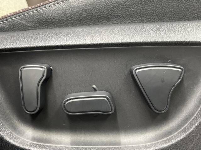 Toyota YARIS CROSS 2021-12 29082-6
