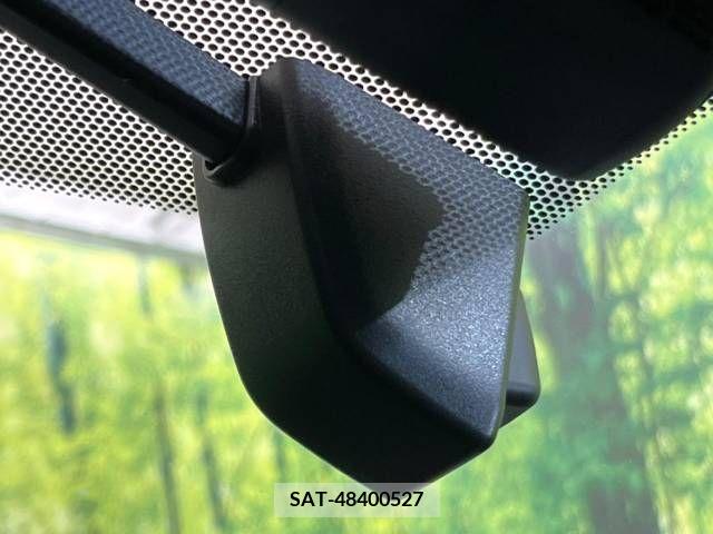 Toyota PRIUS PHV 2018-03 209621-7