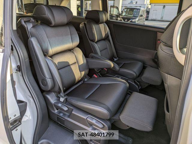 Honda ODYSSEY 2021-04 214904-3