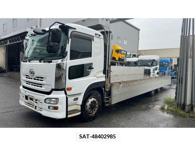Nissan QUON 2014-06 388633-12