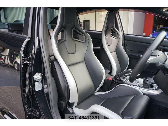 Subaru WRX STI 2016-02 225840-8