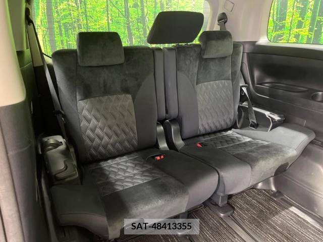 Toyota ALPHARD 2018-01 355546-10