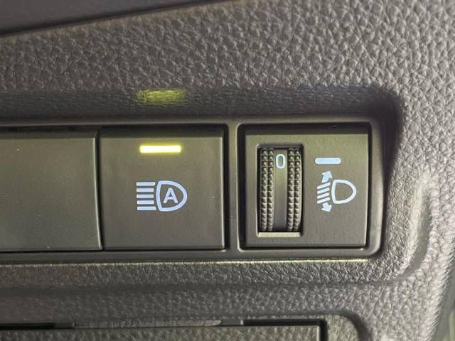 Toyota COROLLA CROSS 2023-06 187275-6