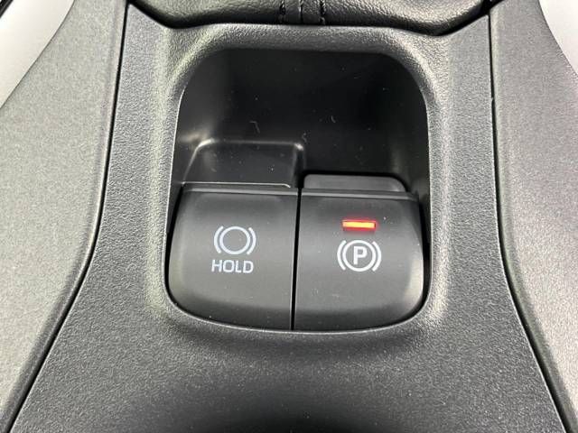 Toyota COROLLA CROSS 2023-06 187275-7