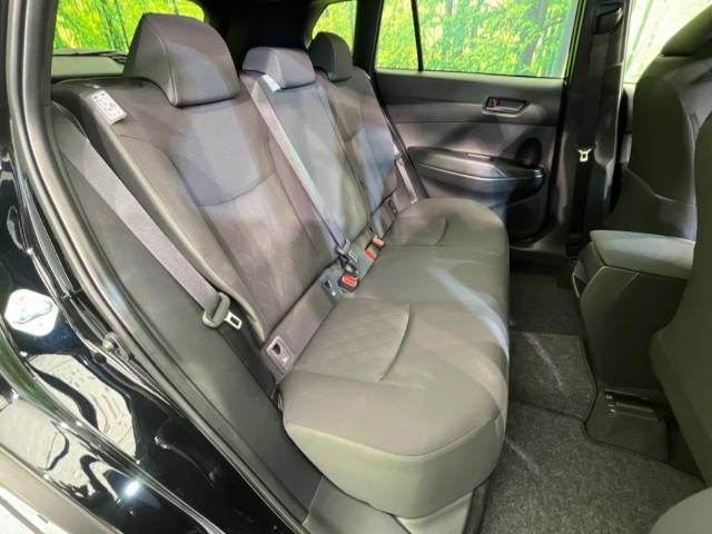 Toyota COROLLA CROSS 2023-06 187275-10