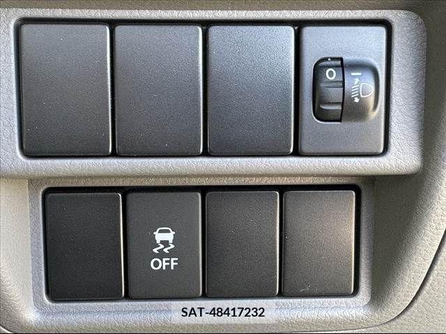Suzuki EVERY 2021-12 328444-5