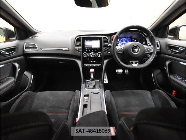 Renault MEGANE 2021-04 373182-2