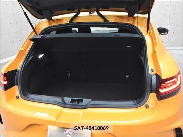 Renault MEGANE 2021-04 373182-29
