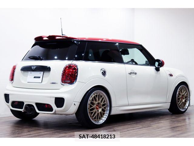 Bmw MINI 2019-07 378185-6