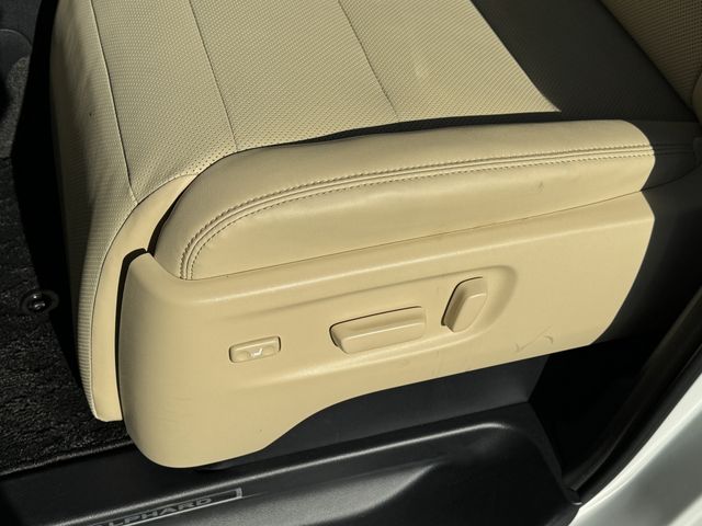 Toyota ALPHARD 2018-08 194742-18