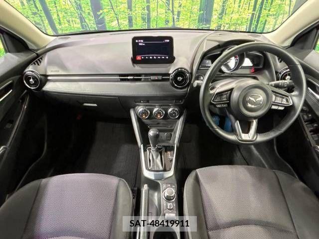 Mazda DEMIO 2018-11 382217-1
