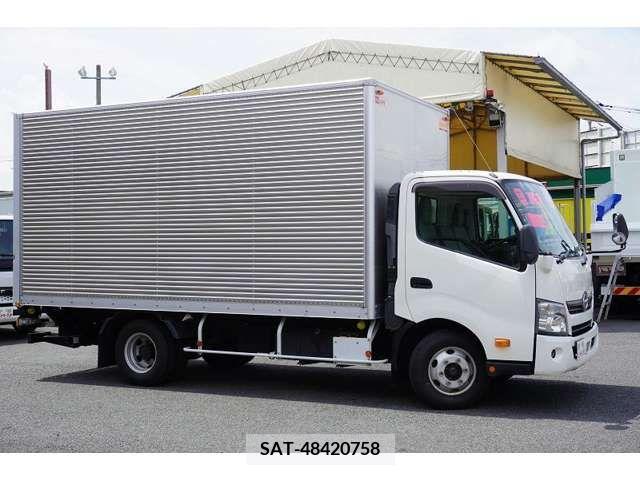 Hino DUTRO 2018-11 320436-5