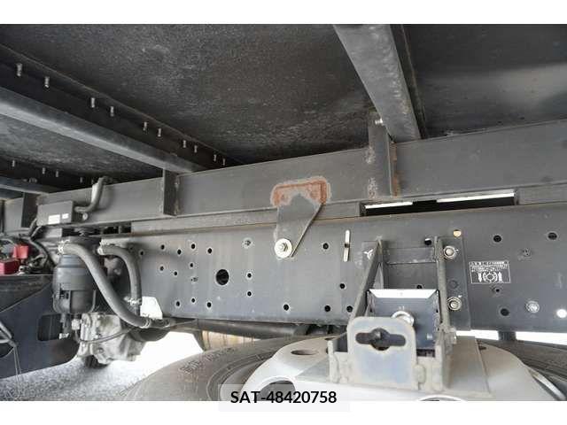 Hino DUTRO 2018-11 320436-12