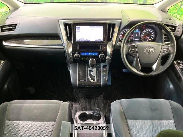 Toyota VELLFIRE 2015-07 369689-1