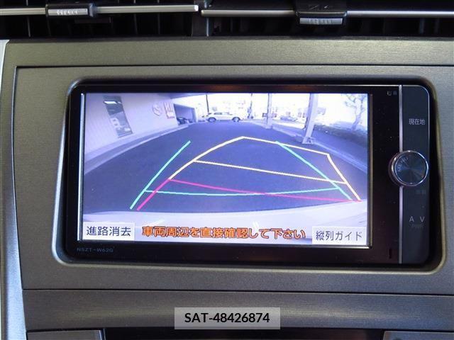 Toyota PRIUS 2013-10 385185-9