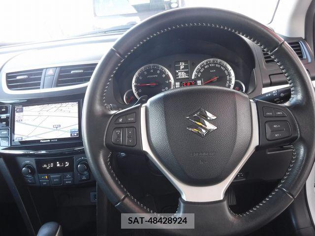 Suzuki SWIFT 2014-04 369008-1