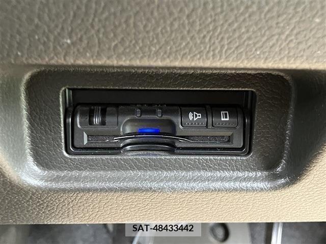 Nissan CUBE 2018-11 220198-12