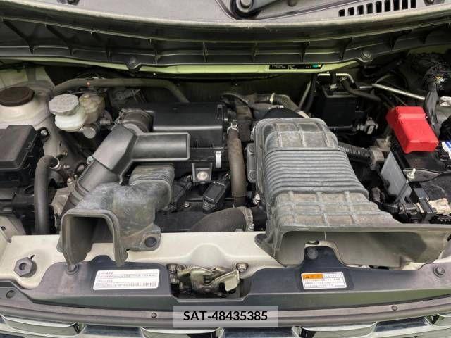 Suzuki SPACIA 2018-03 285747-18