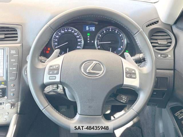 Lexus IS 2012-02 276577-12
