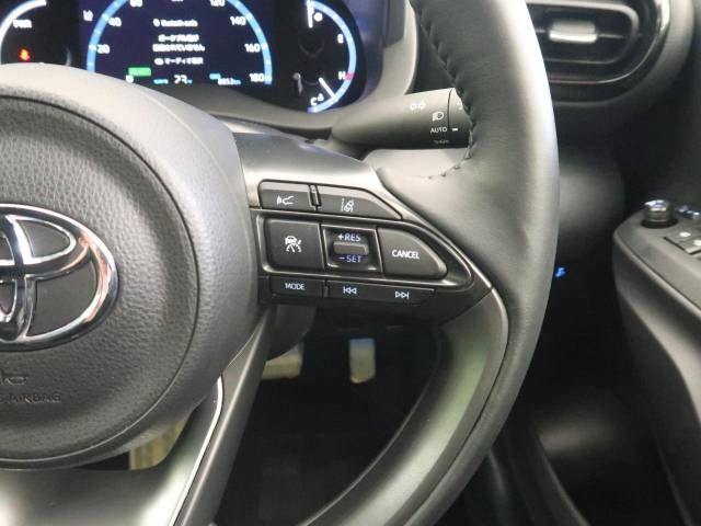 Toyota YARIS CROSS 2023-04 26414-6