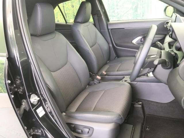 Toyota YARIS CROSS 2023-04 26414-8
