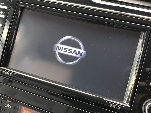 Nissan SERENA 2012-07 11390-2