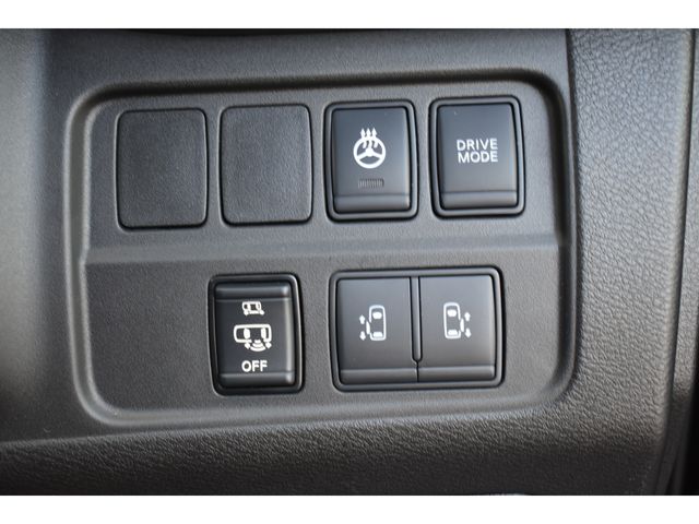 Nissan SERENA 2019-05 25304-7