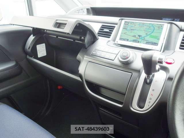 Honda STEP WGN 2009-05 286197-7