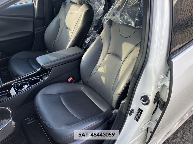 Toyota PRIUS PHV 2017-09 341923-24
