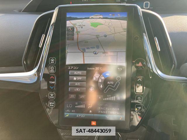 Toyota PRIUS PHV 2017-09 341923-16