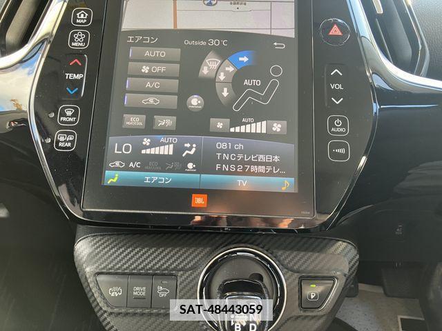 Toyota PRIUS PHV 2017-09 341923-18