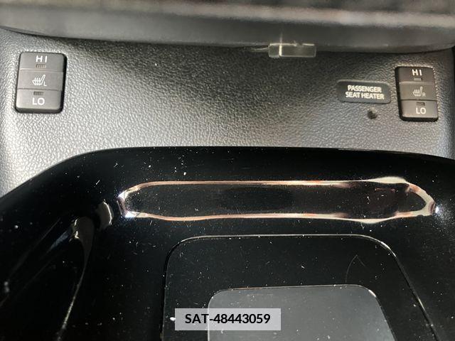 Toyota PRIUS PHV 2017-09 341923-20