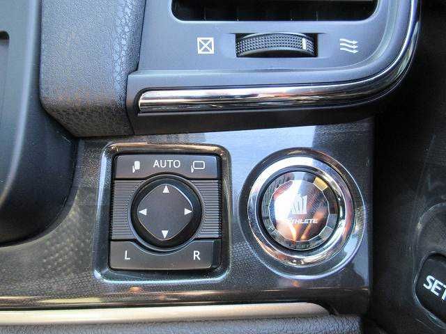 Toyota CROWN SEDAN 2013-02 5367-8