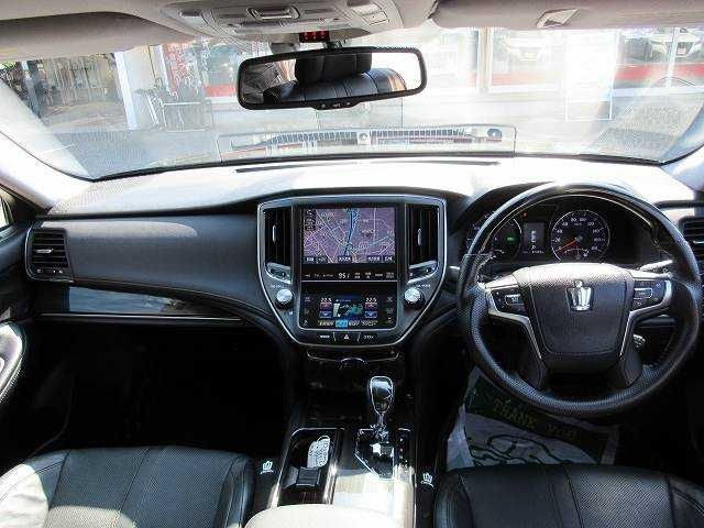 Toyota CROWN SEDAN 2013-02 5367-1